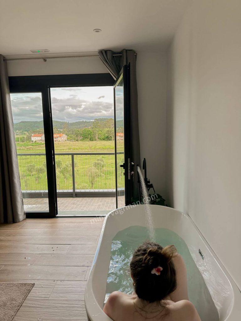 ejemplo ugc hotel rural con jacuzzy portfolio UGC minervagrinan